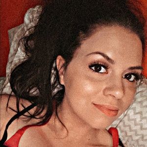 Meet your Posher, Jeri nicole